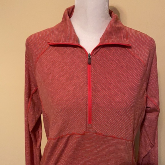 Columbia pullover - Picture 2 of 15